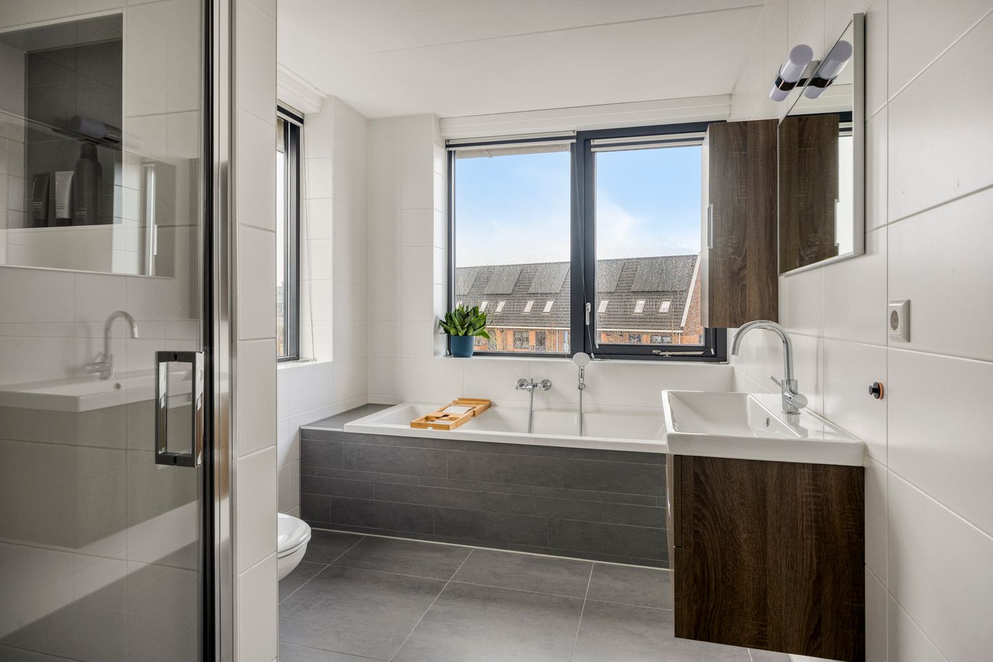 Foto 25 van Cornelis Lelyhage 36