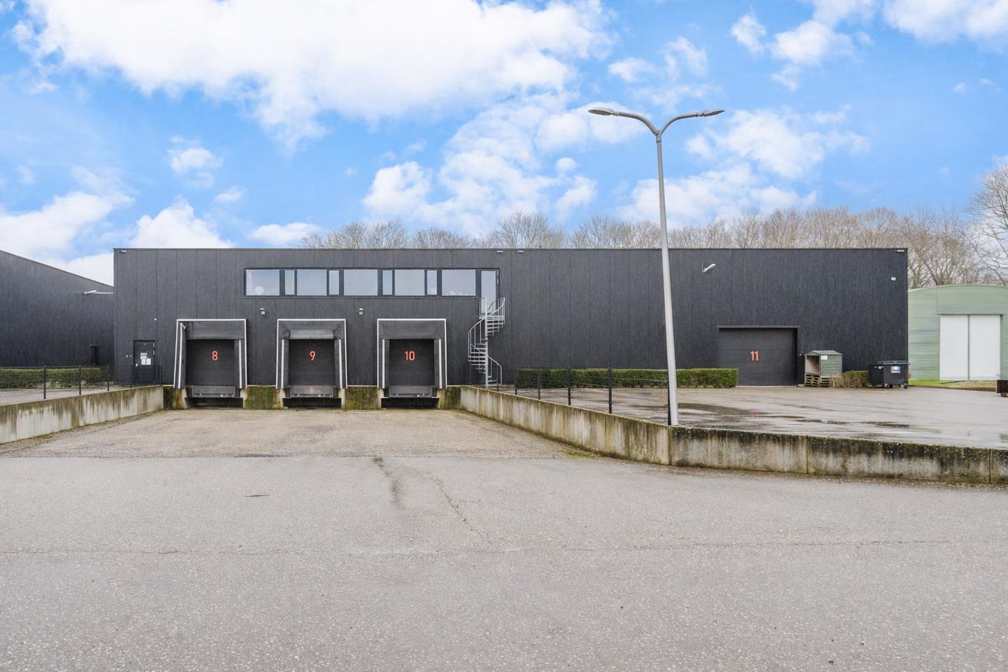 View photo 1 of Tunnelweg 104