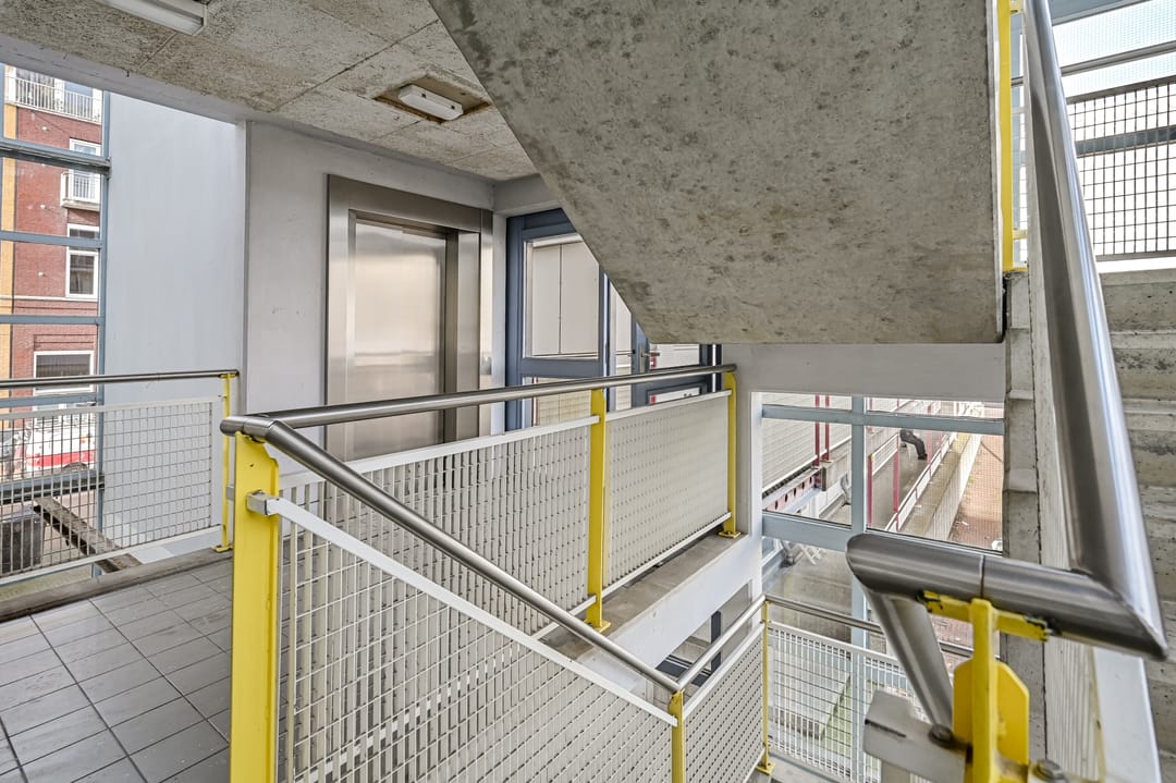 Foto 7 van Damstraat 30