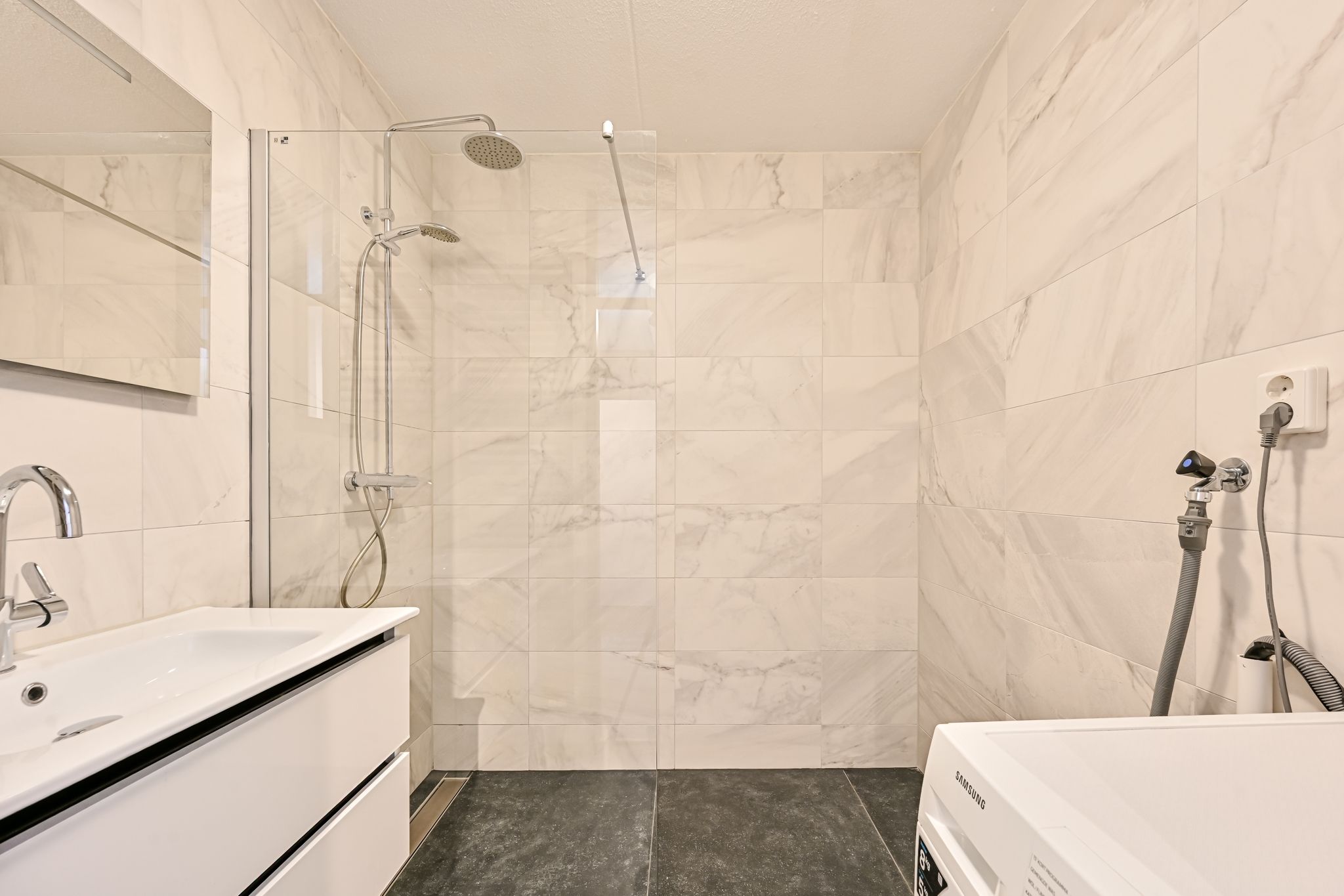 Foto 21 van Damstraat 30