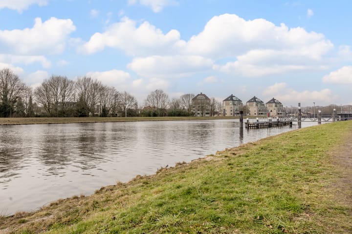 Foto 57 van Vlaggeschip 50