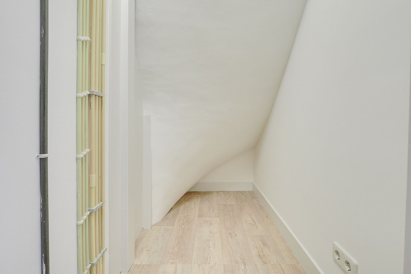 Foto 10 van Douwes Dekkerstraat 2-A