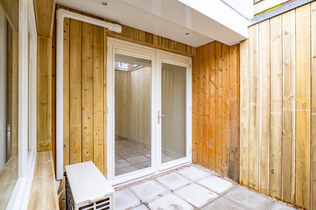 Foto 16 van Douwes Dekkerstraat 2-A