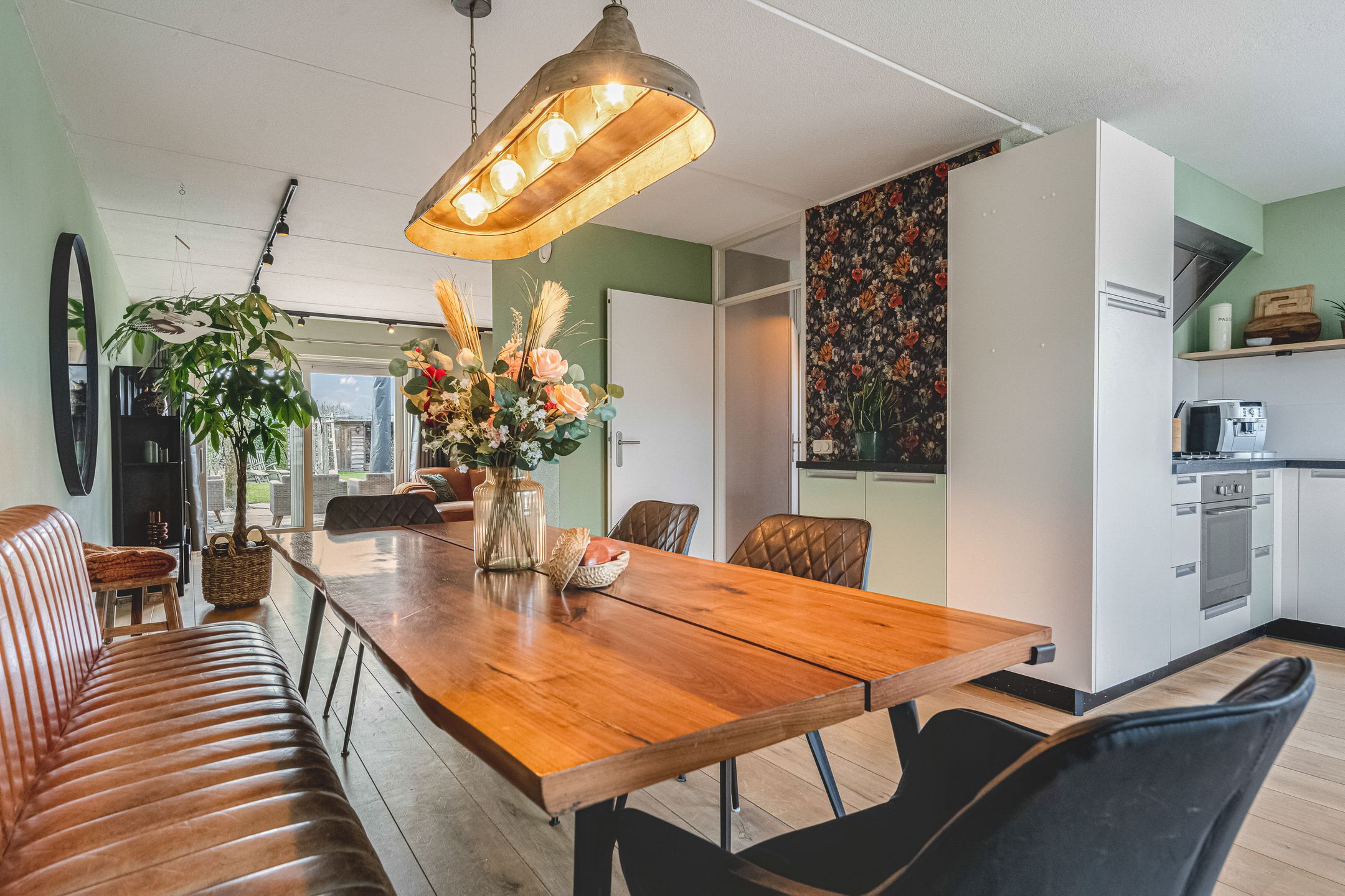 Photo 15 of Stinsenweg 29