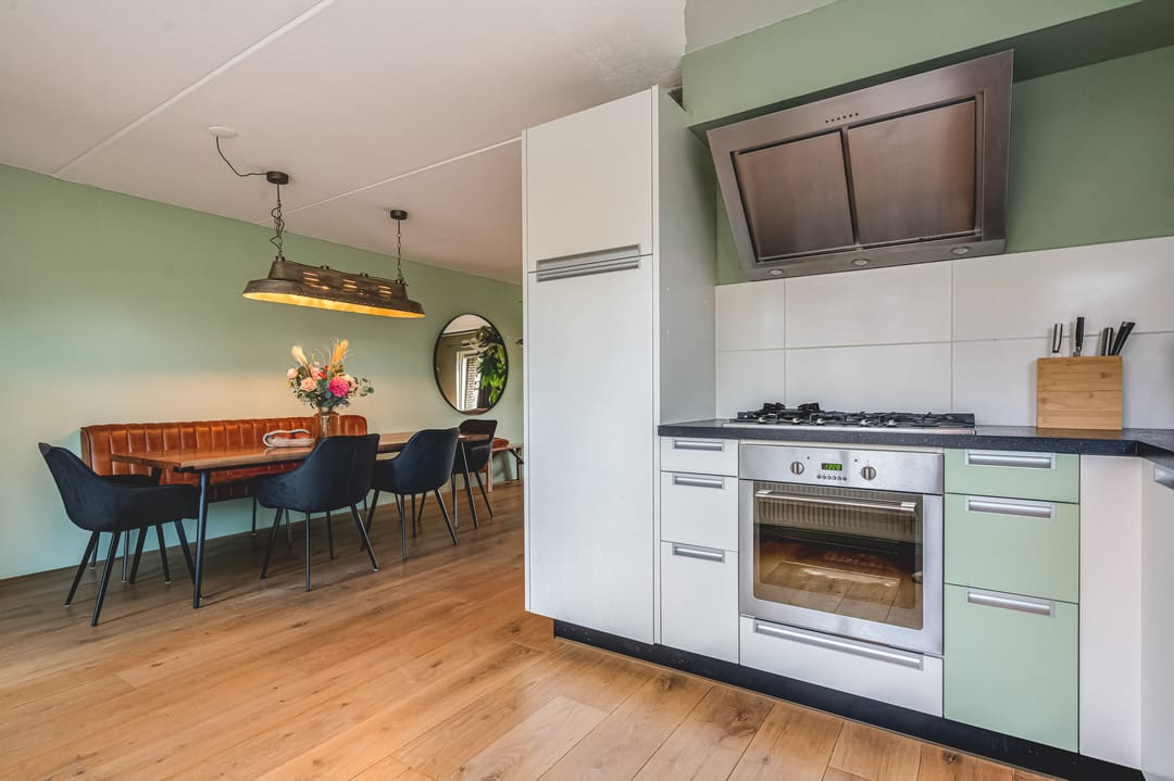 Photo 16 of Stinsenweg 29