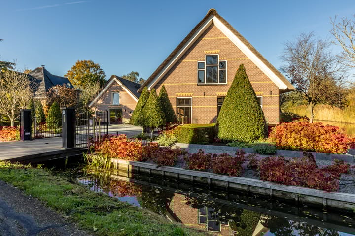 Photo 2 of Tiendweg 28