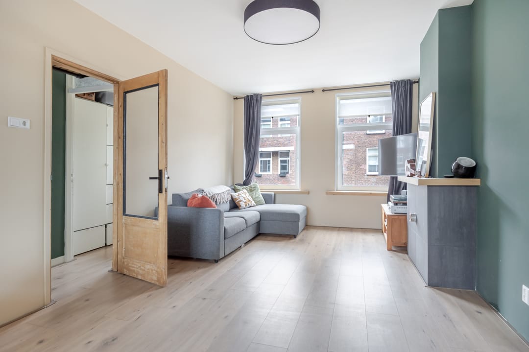 Foto 11 van Pluvierstraat 369