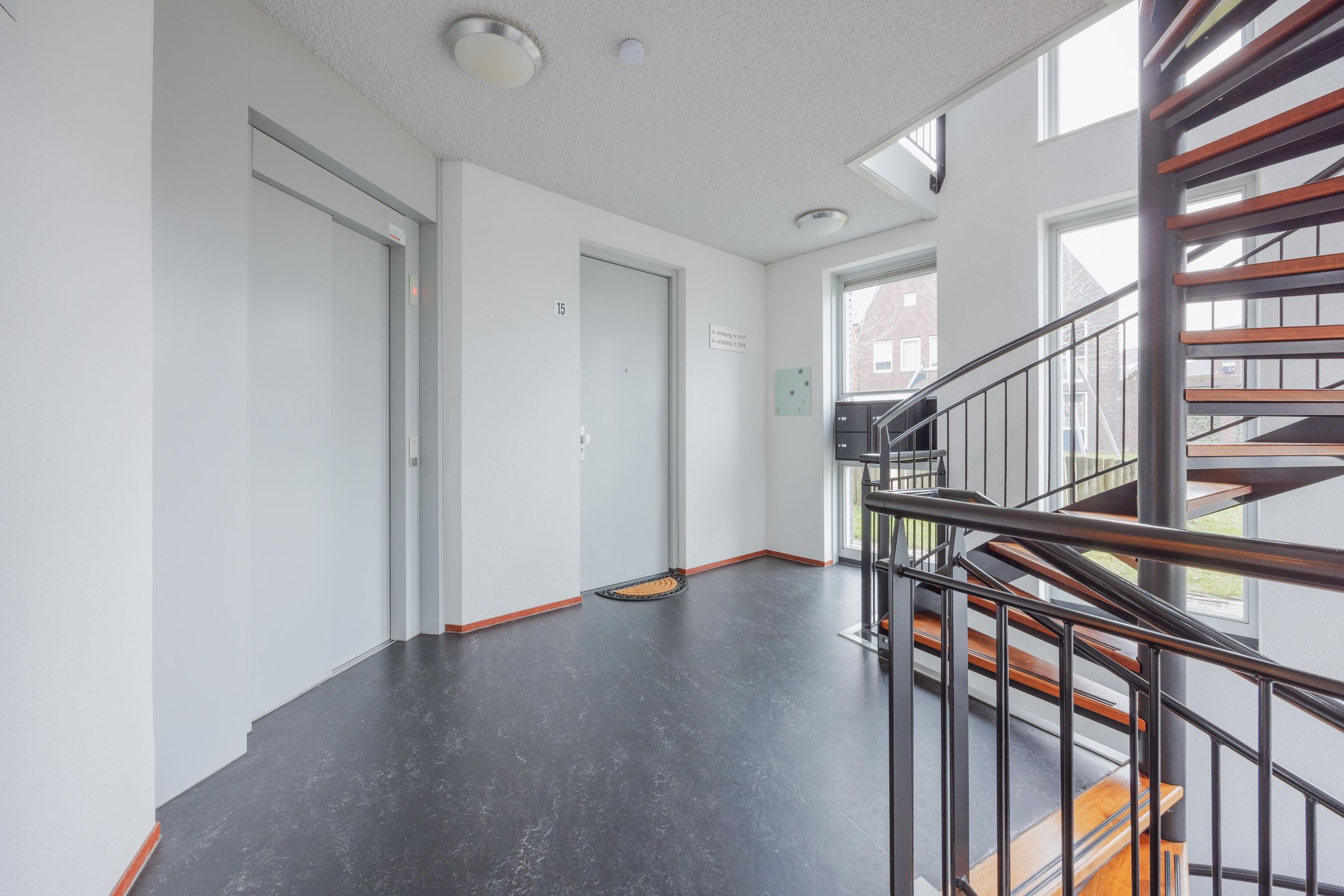 Foto 12 van Spoordijk 9