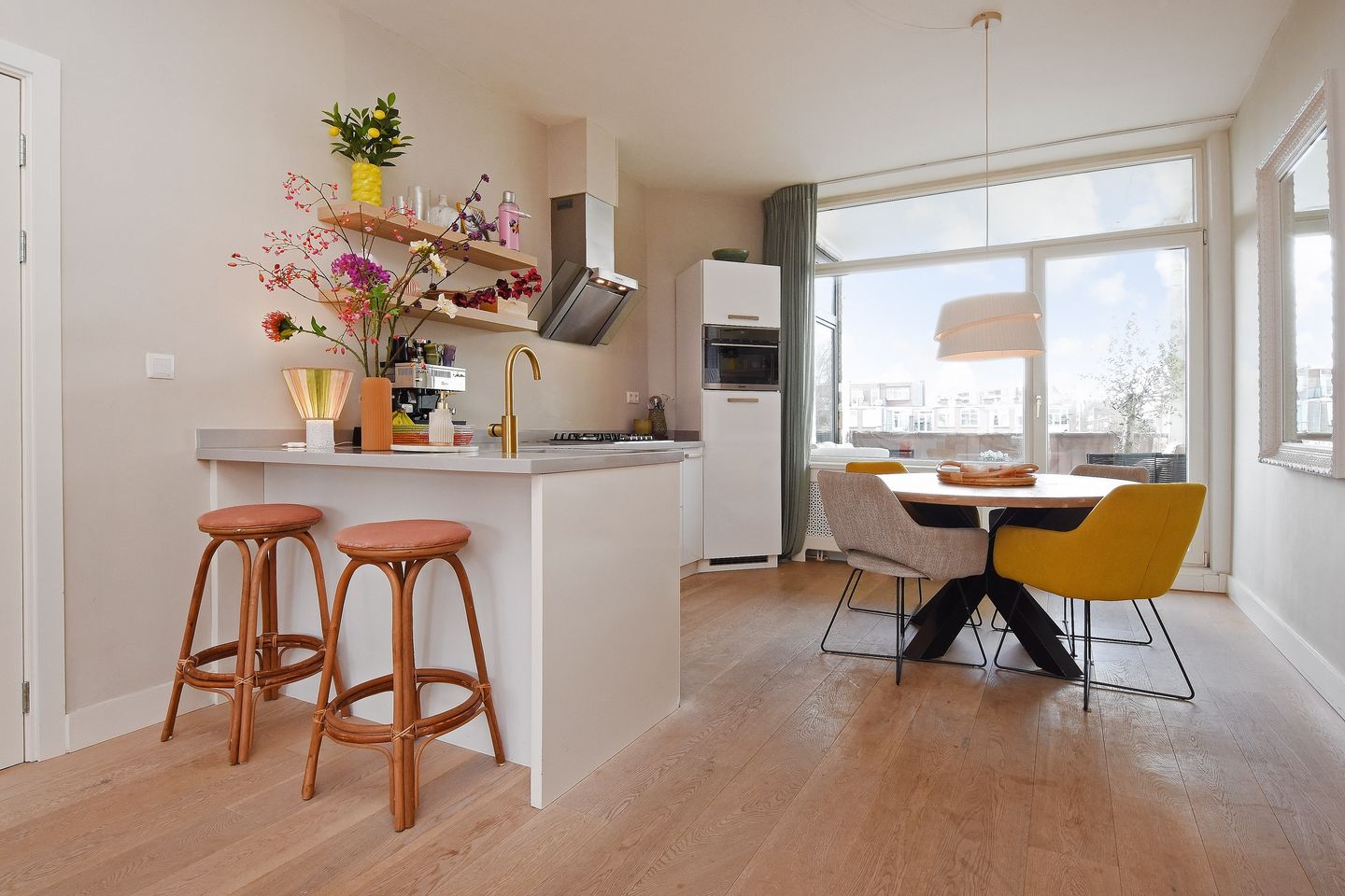 Foto 10 van Irisstraat 151