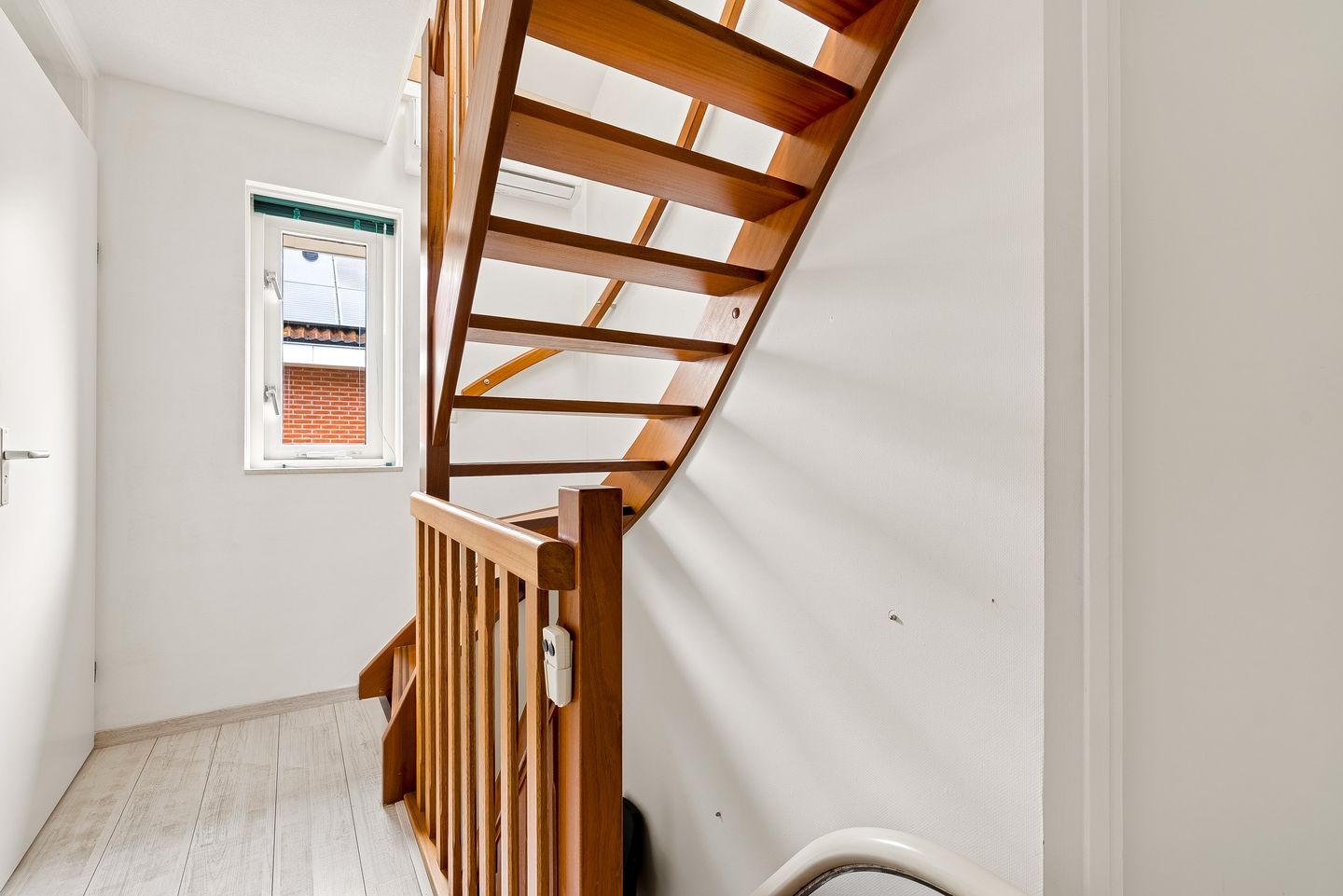 Photo 35 of Oude Eibergseweg 1-C