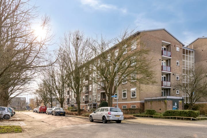 Foto 2 van van der Ploegstraat 9