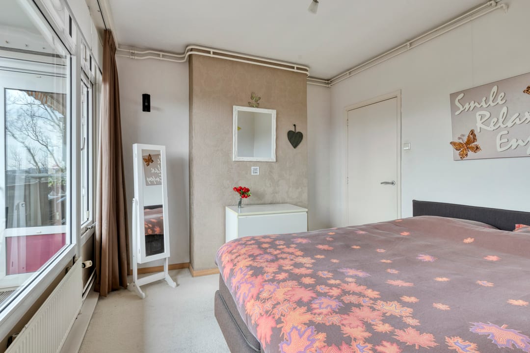 Foto 16 van van der Ploegstraat 9