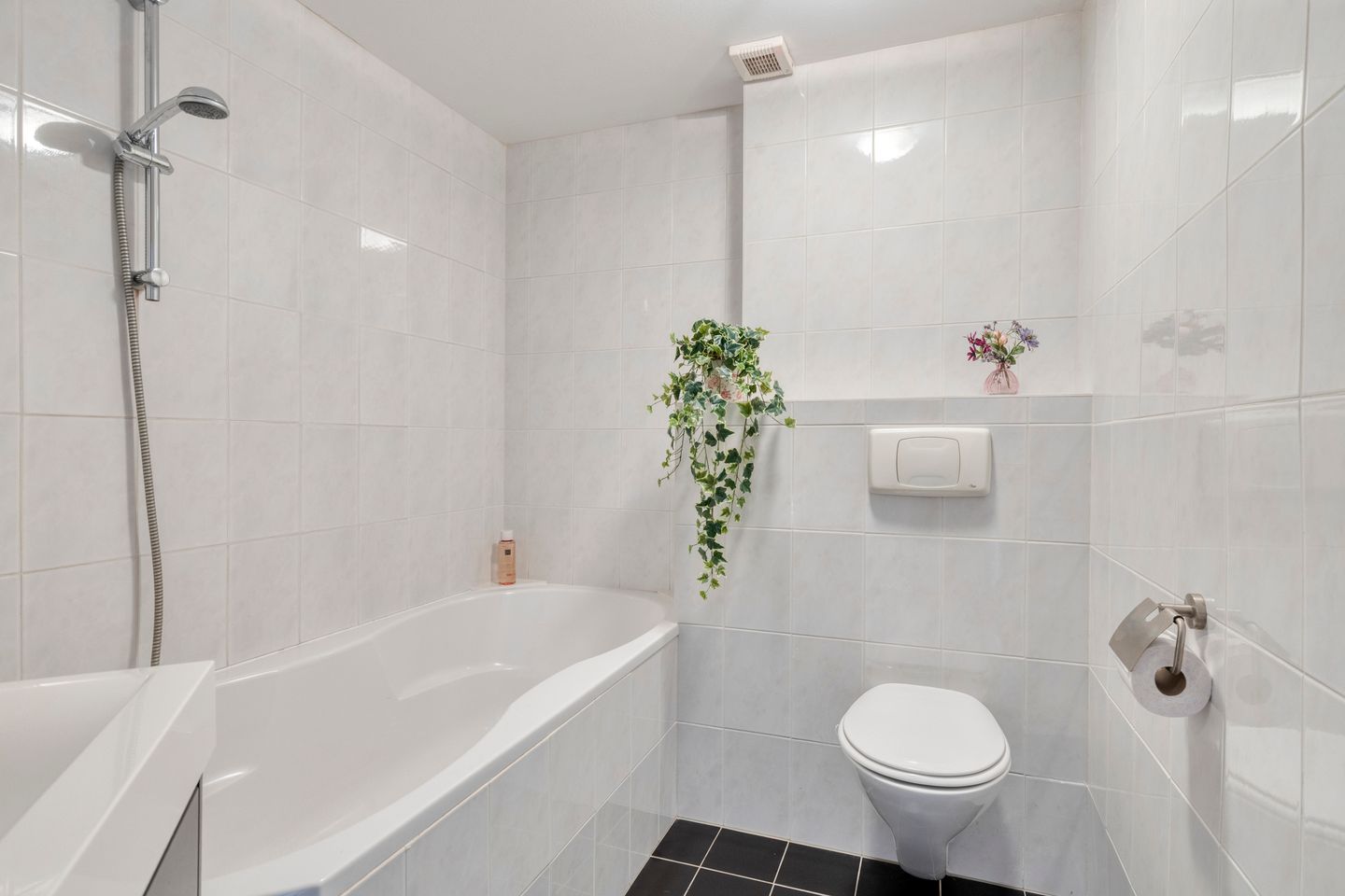 Foto 20 van van der Ploegstraat 9