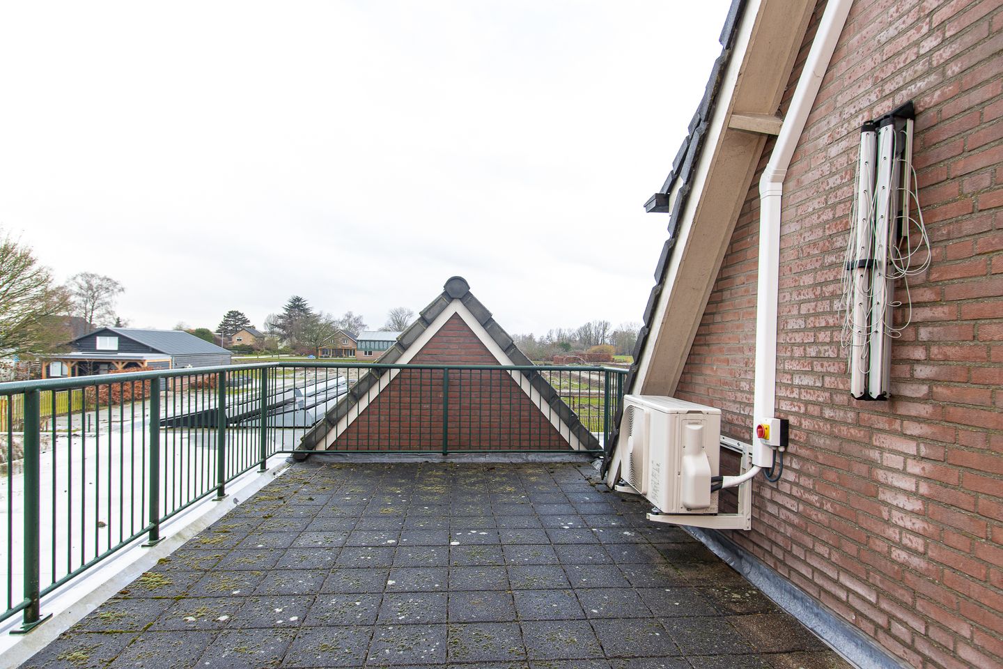 Photo 40 of Willem van Oranjestraat 46