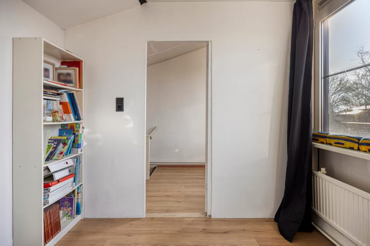 Foto 31 van Ribesstraat 12