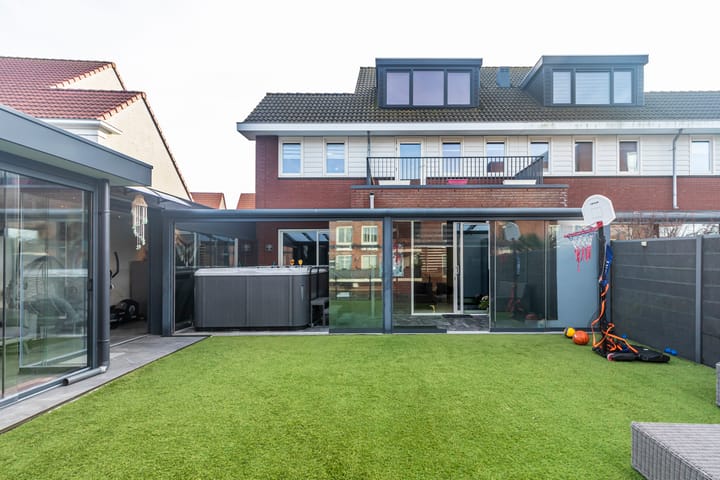 Foto 4 van Oostergosingel 17