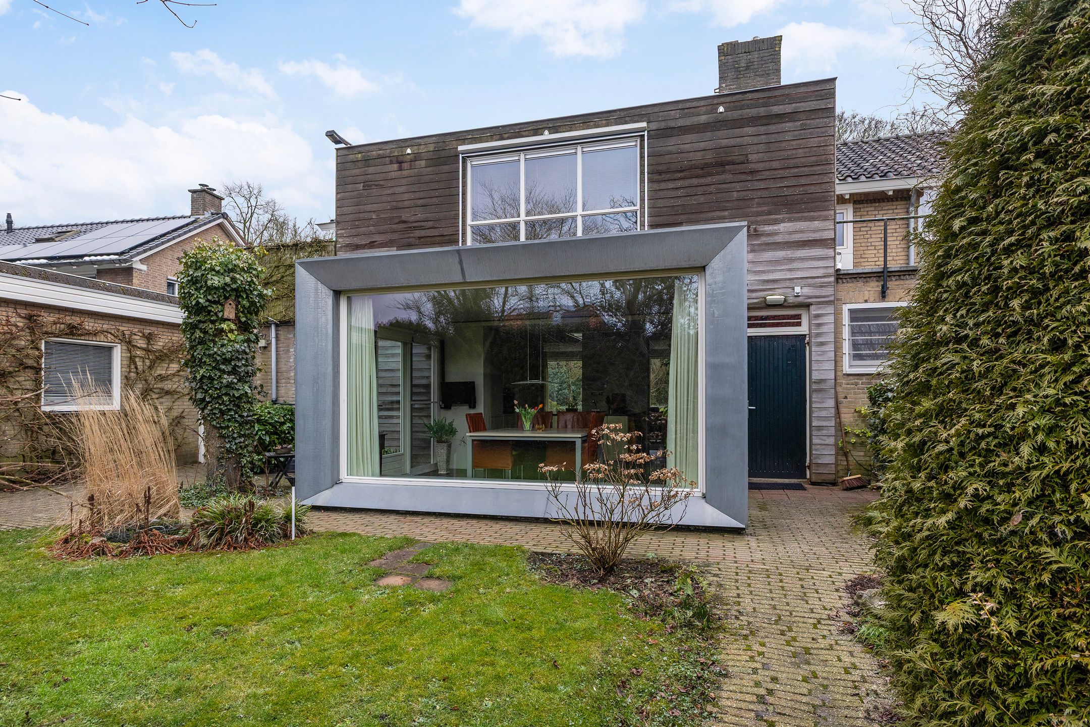 Photo 6 of Vincent van Goghstraat 92