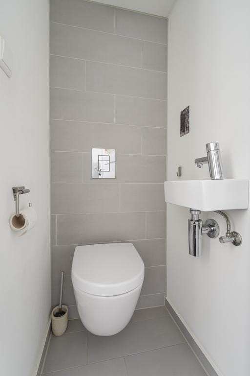 Foto 20 van Dirk Hoogenraadstraat 131