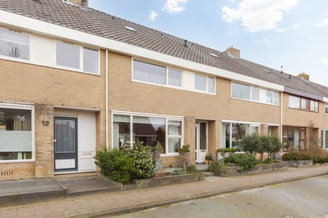 Horscamp 10 secondary image