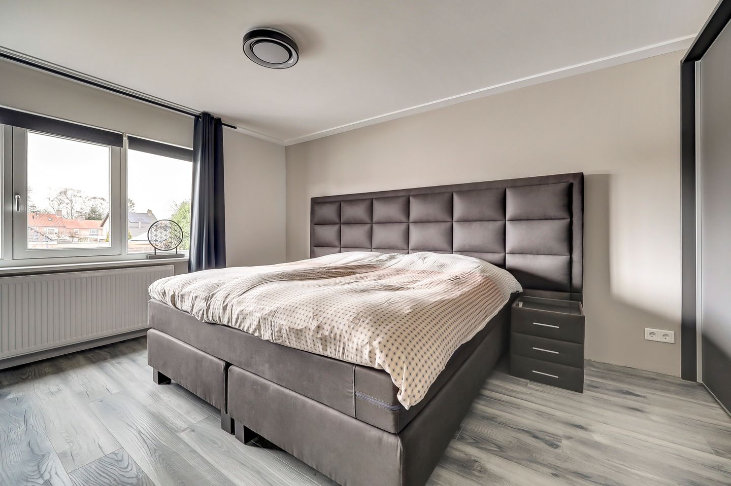 Foto 29 van Jonkheer de la Courtstraat 28