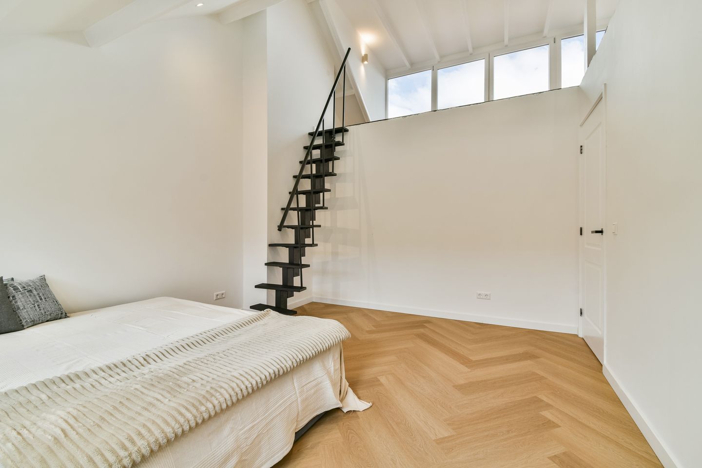 Foto 34 van Burgemeester Knappertlaan 248-A