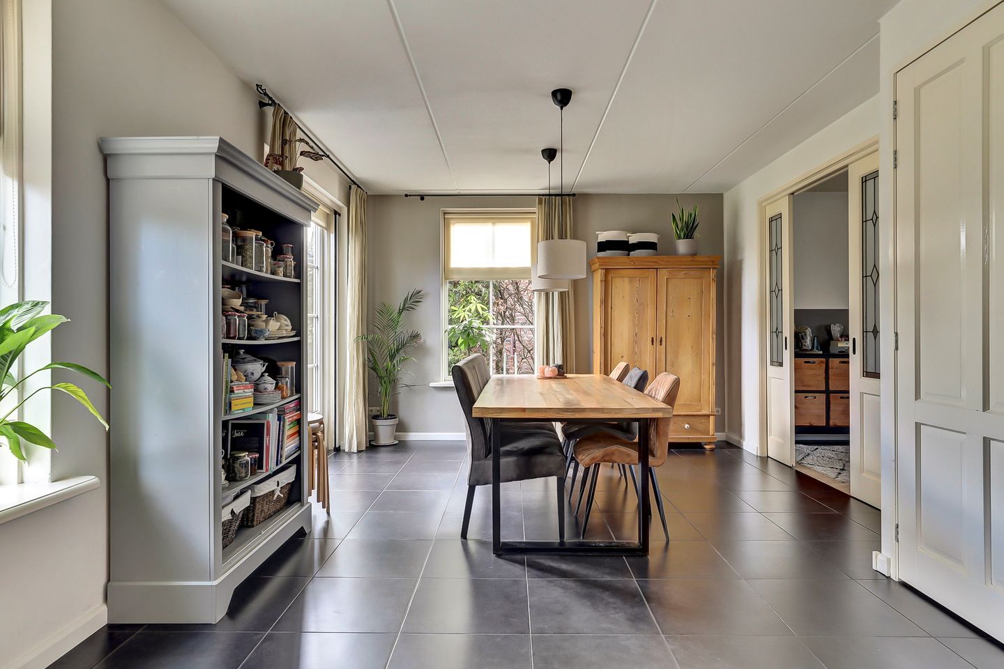 Photo 19 of It Stalt 6