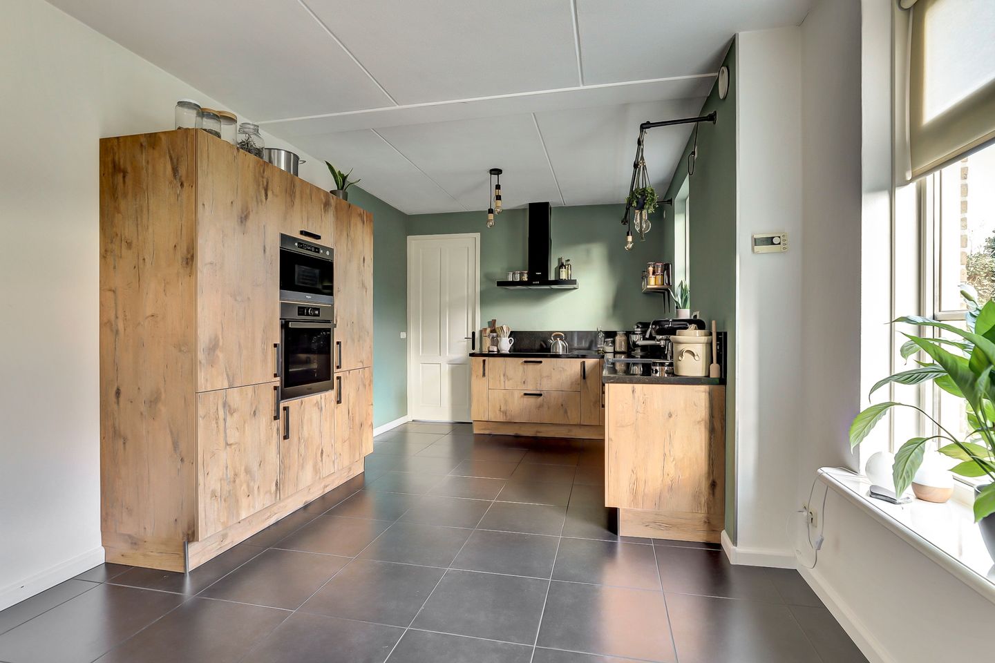 Photo 20 of It Stalt 6