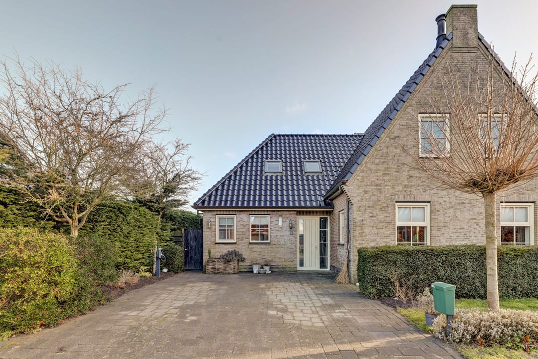 Photo 43 of It Stalt 6