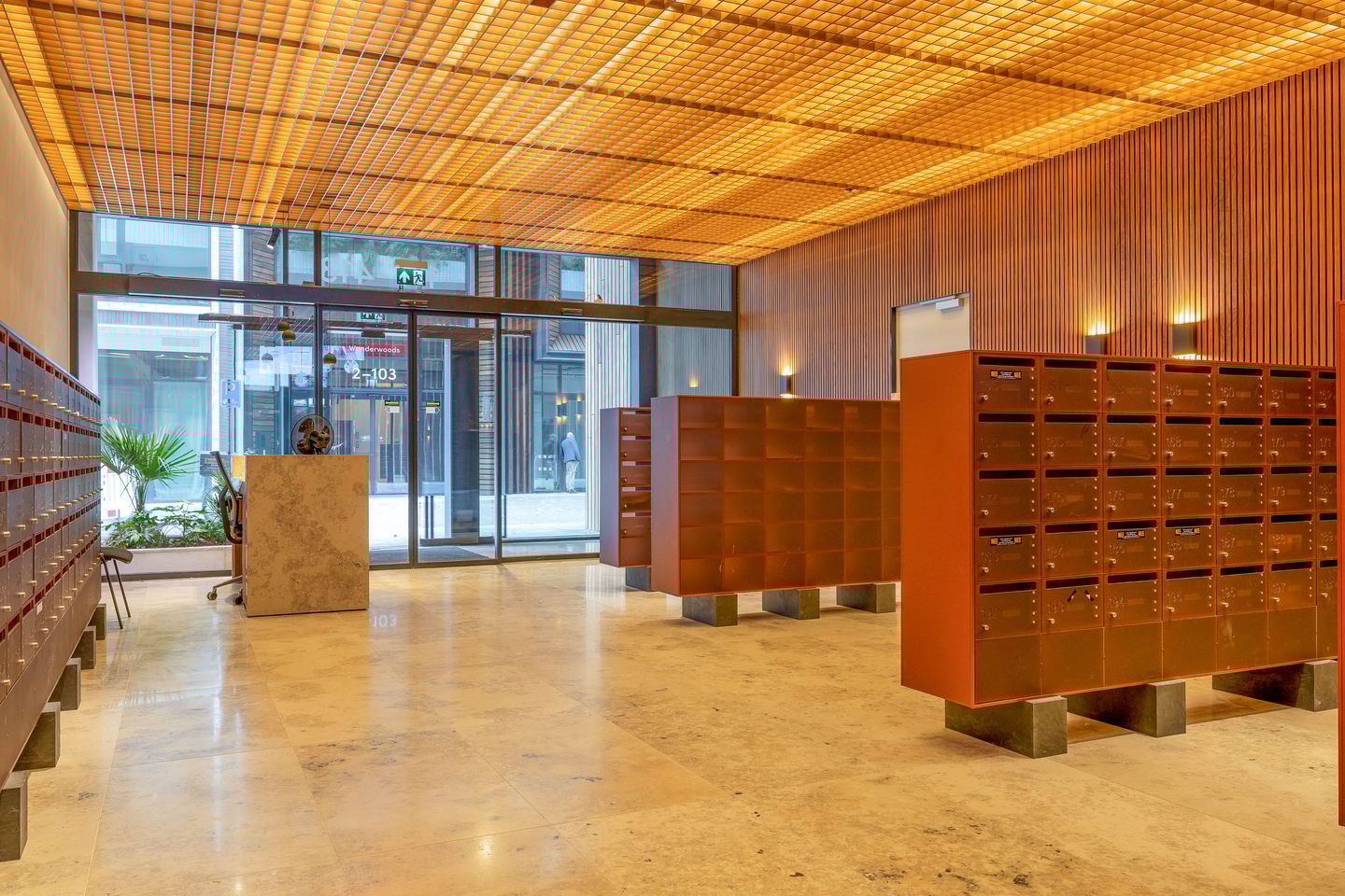 Foto 10 van Hoola van Nootenstraat 331