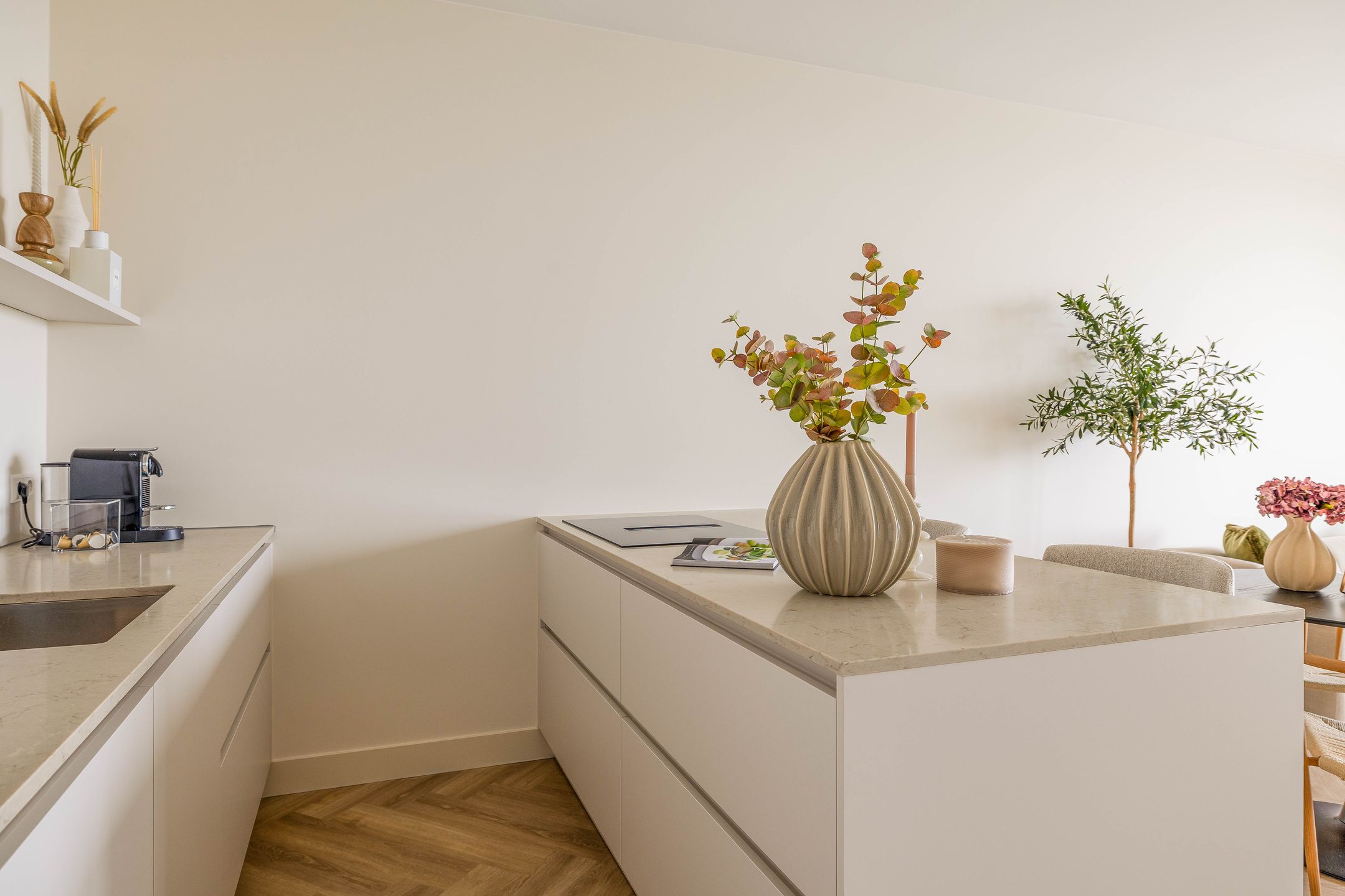 Foto 24 van Hoola van Nootenstraat 331