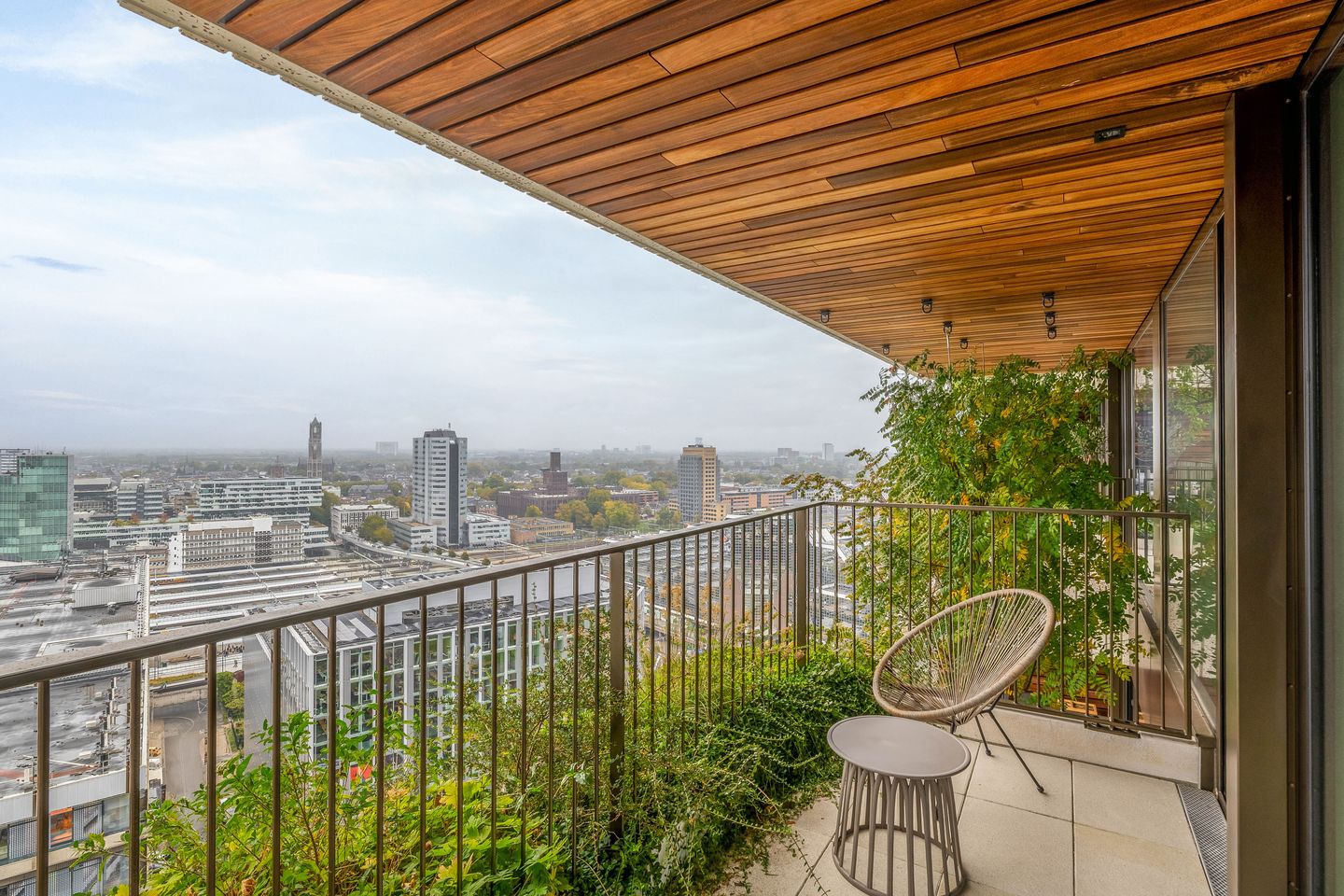 Foto 34 van Hoola van Nootenstraat 331