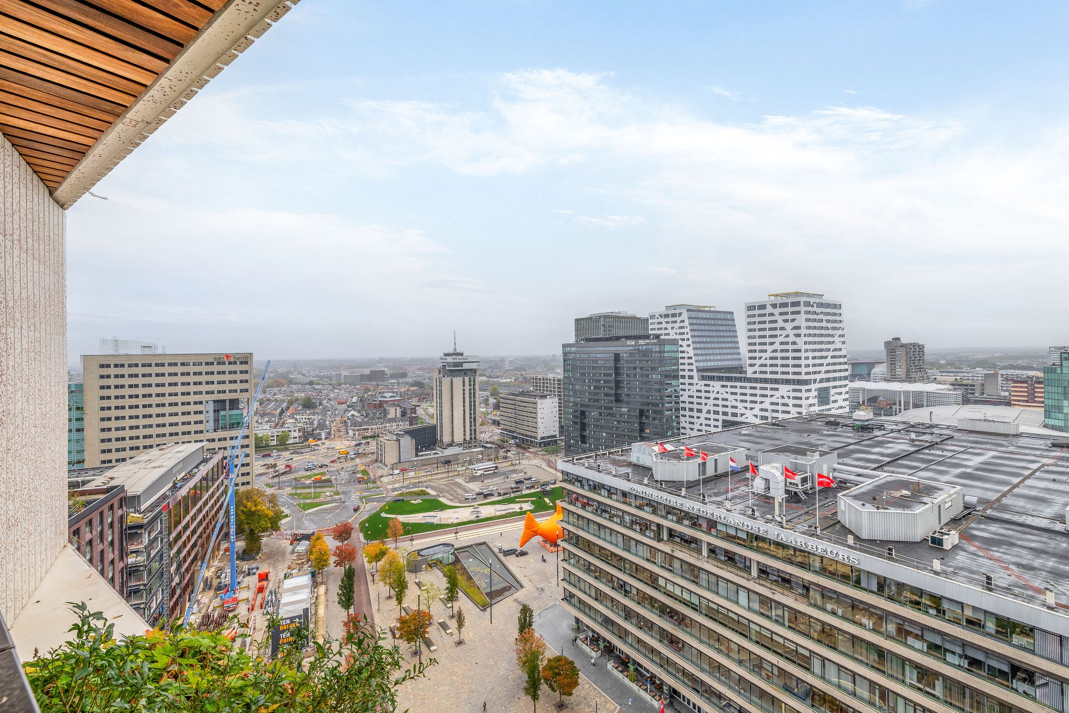 Foto 36 van Hoola van Nootenstraat 331