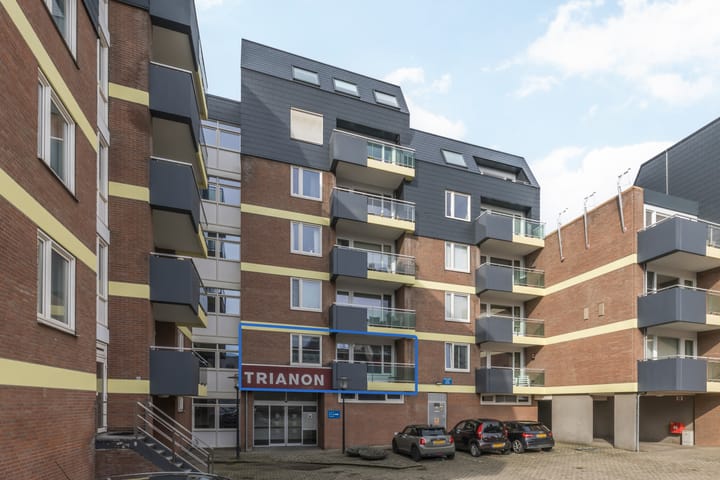 Foto 2 van Trianon 7