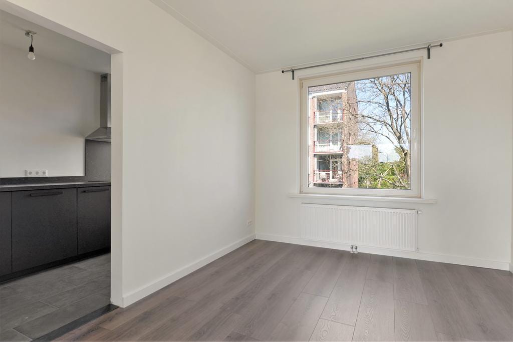 Photo 12 of Delftlaan 279-II