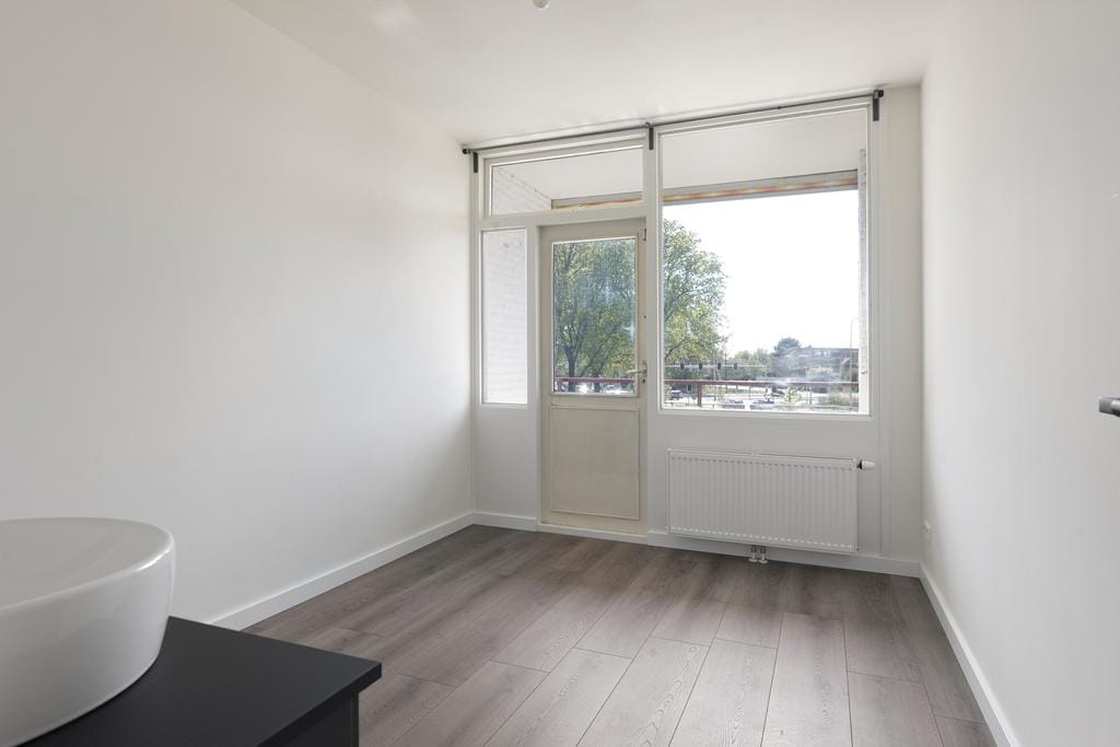 Photo 17 of Delftlaan 279-II