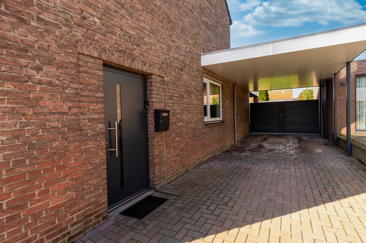 Foto 4 van Doctor Poelsstraat 39