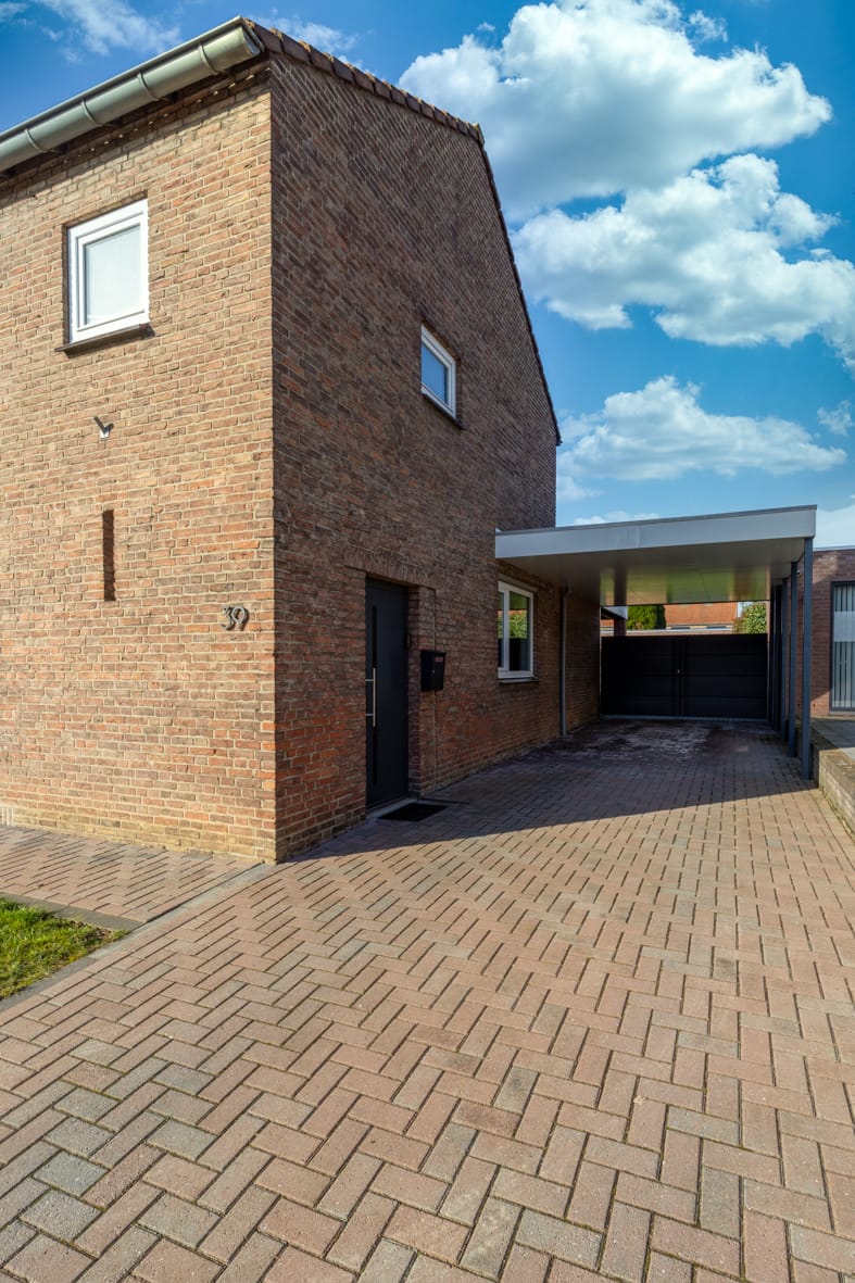 Foto 43 van Doctor Poelsstraat 39