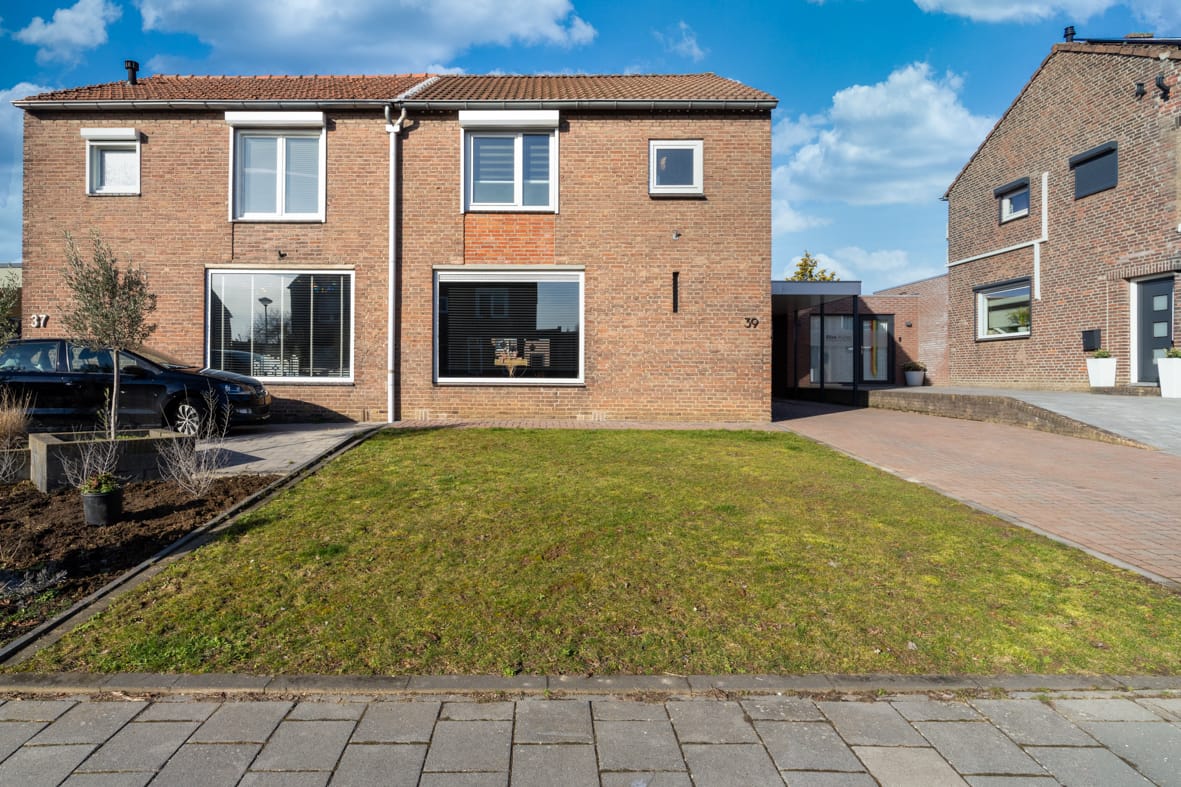 Foto 44 van Doctor Poelsstraat 39