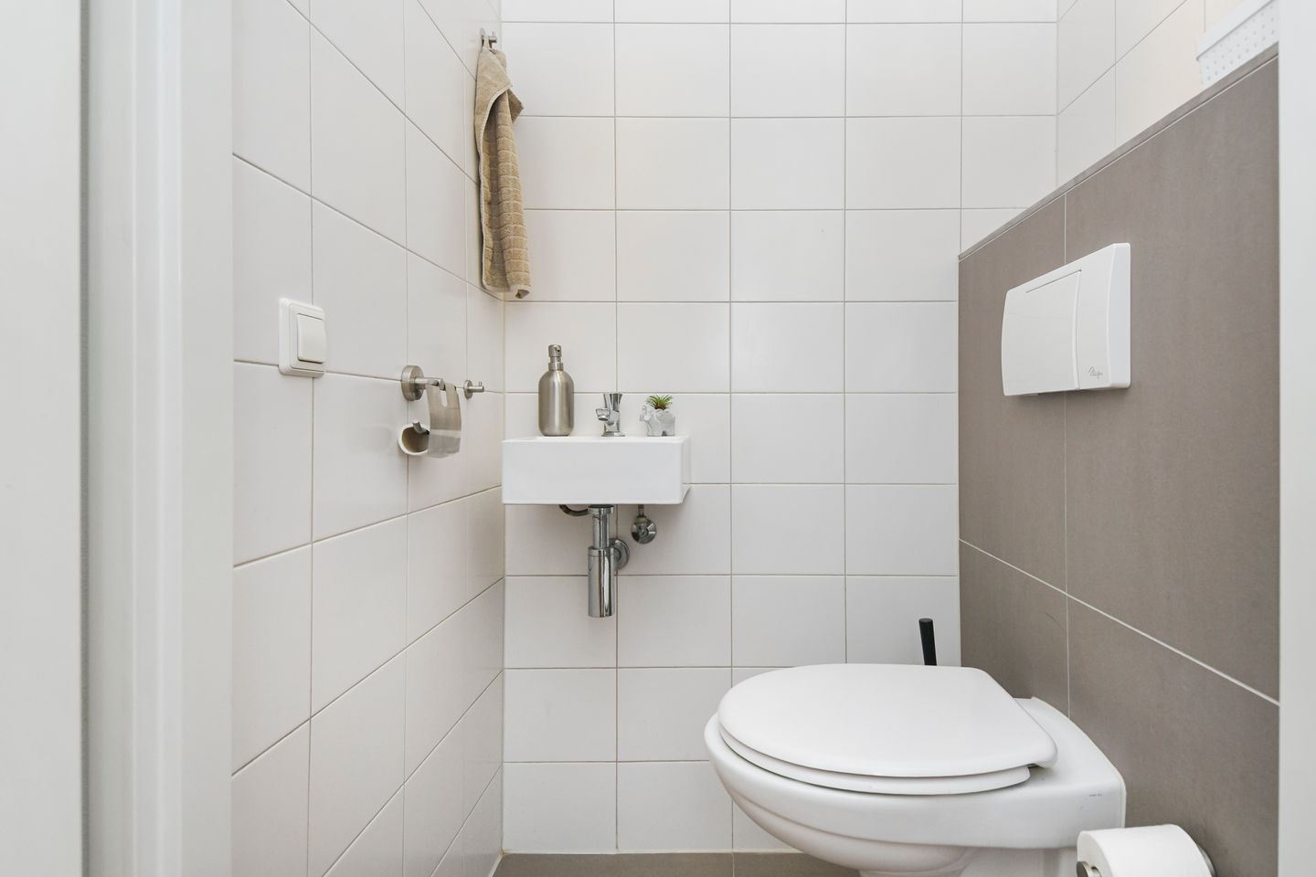 Foto 10 van Buenos Aireshof 44