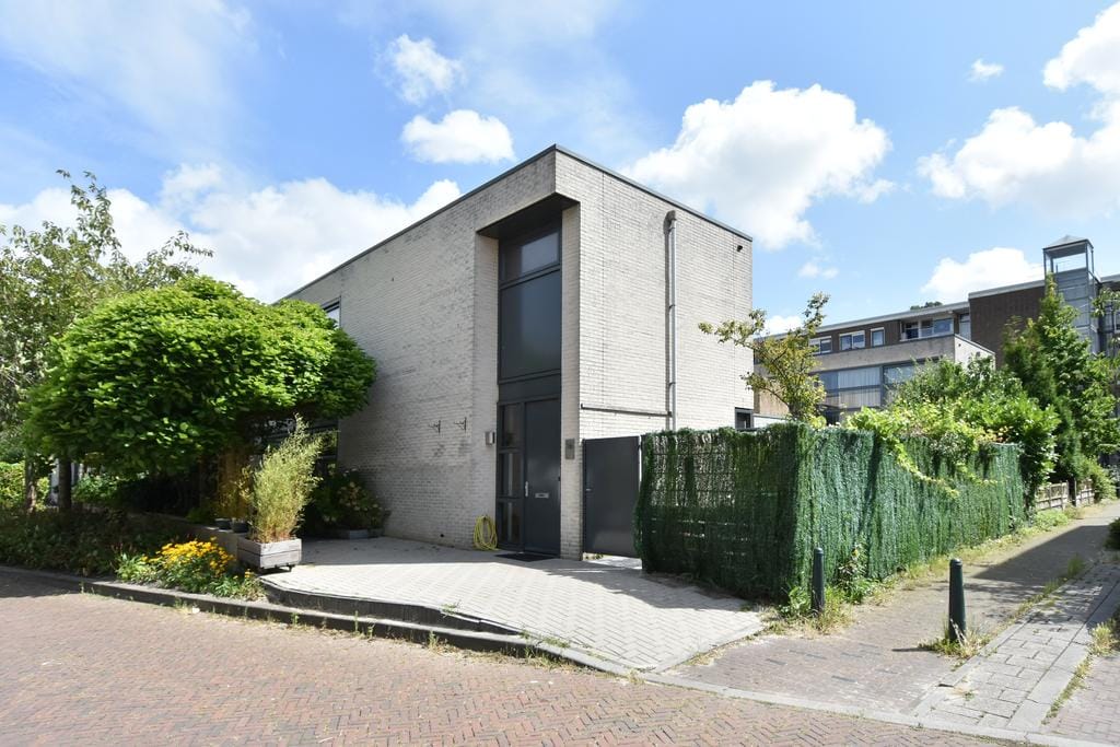 Foto 2 van Pieter de Voisstraat 16