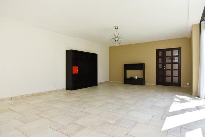 Photo 7 of Pieter de Voisstraat 16