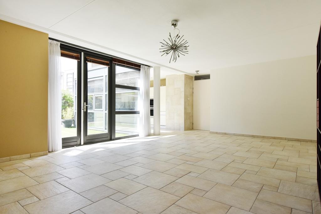 Foto 9 van Pieter de Voisstraat 16