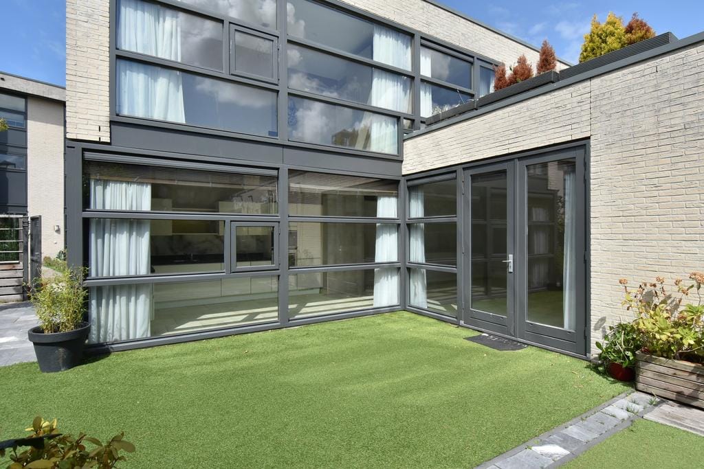 Foto 18 van Pieter de Voisstraat 16