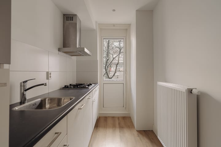 Foto 7 van Vrolikstraat 319-1