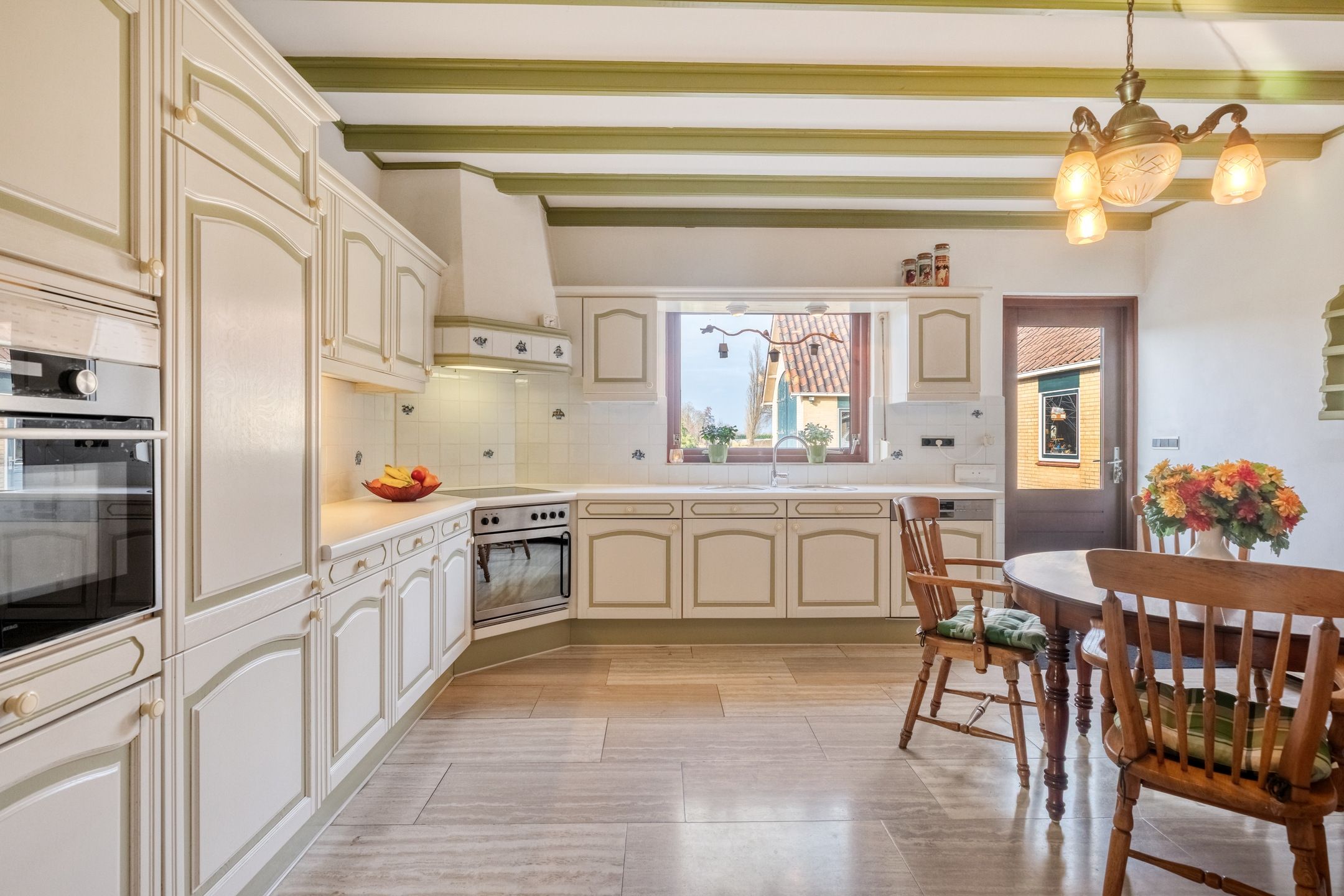 Photo 18 of Hemelweg 1