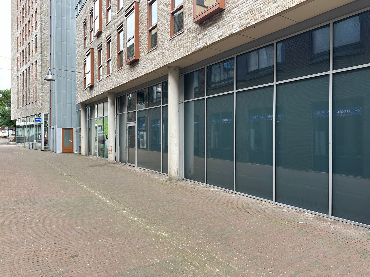 Bekijk foto 2 van De Halte 217