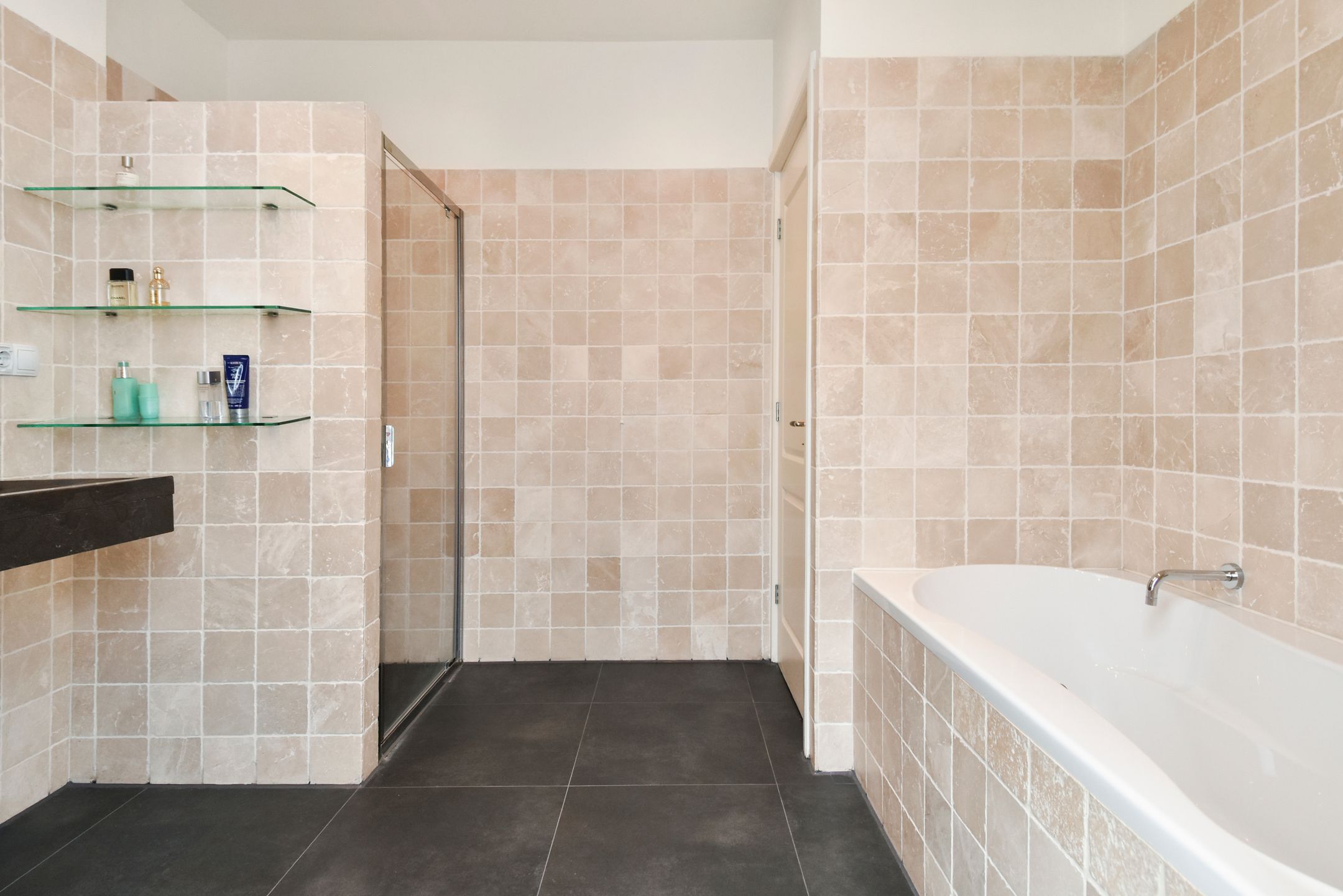 Foto 27 van Van der Aastraat 28