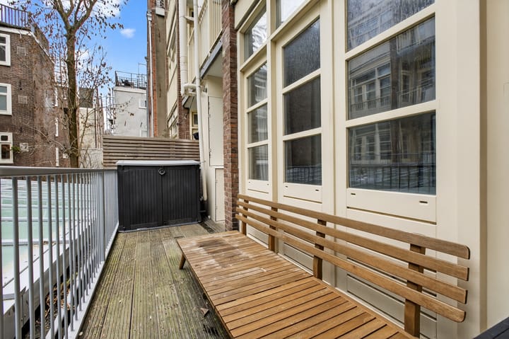 Photo 19 of Nieuwe Looiersstraat 70-1