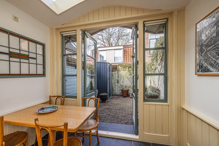 Photo 3 of Vestestraat 106