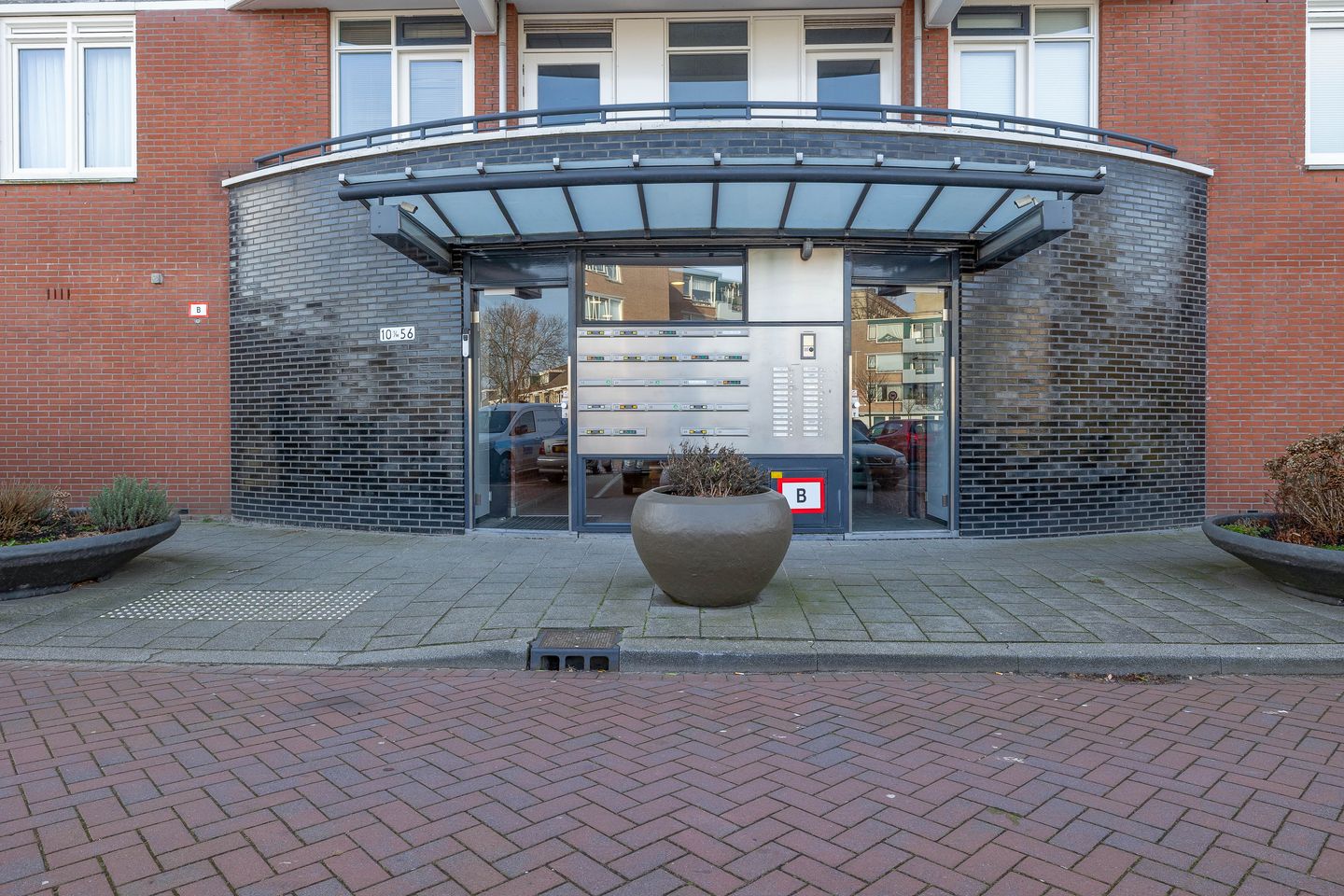 Photo 10 of Algiersstraat 44